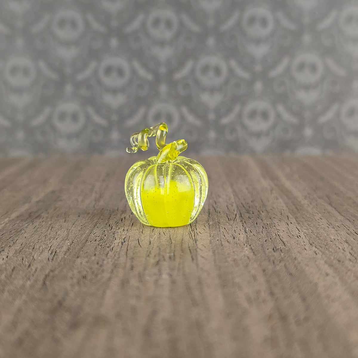 Pumpkin: Extinct UV Nova & ion