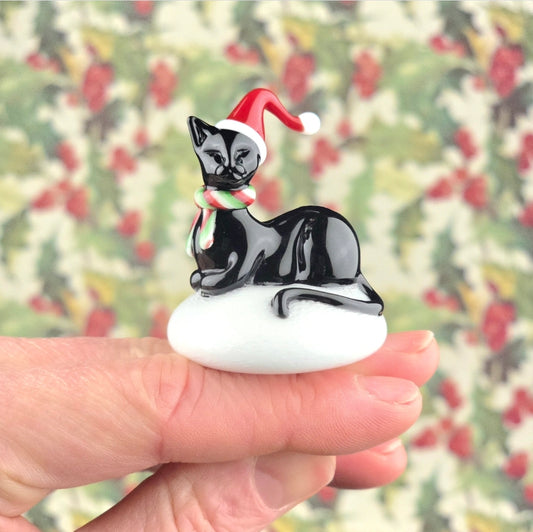 Cozy Kitty Sculpture