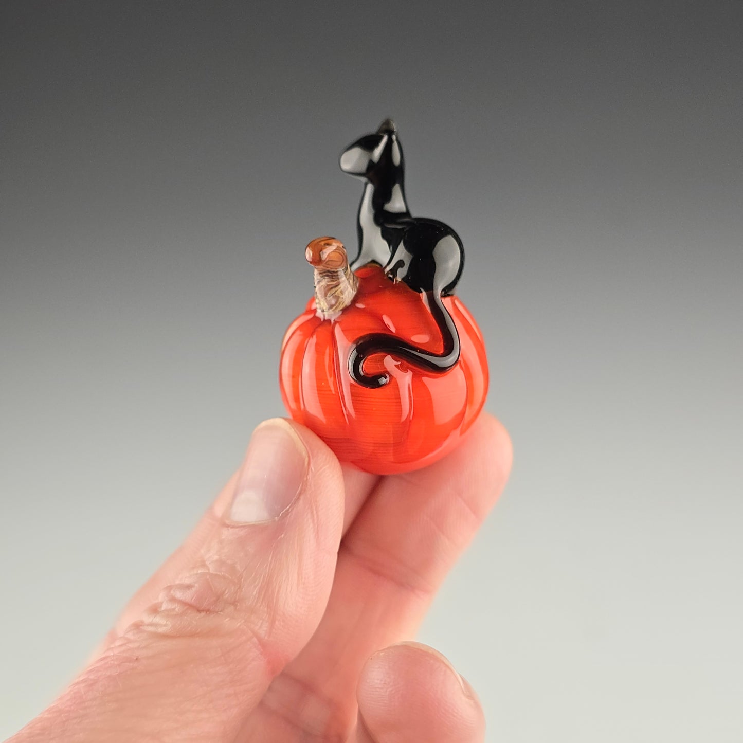 UV Pumpkin Loaf Meowble 26mm