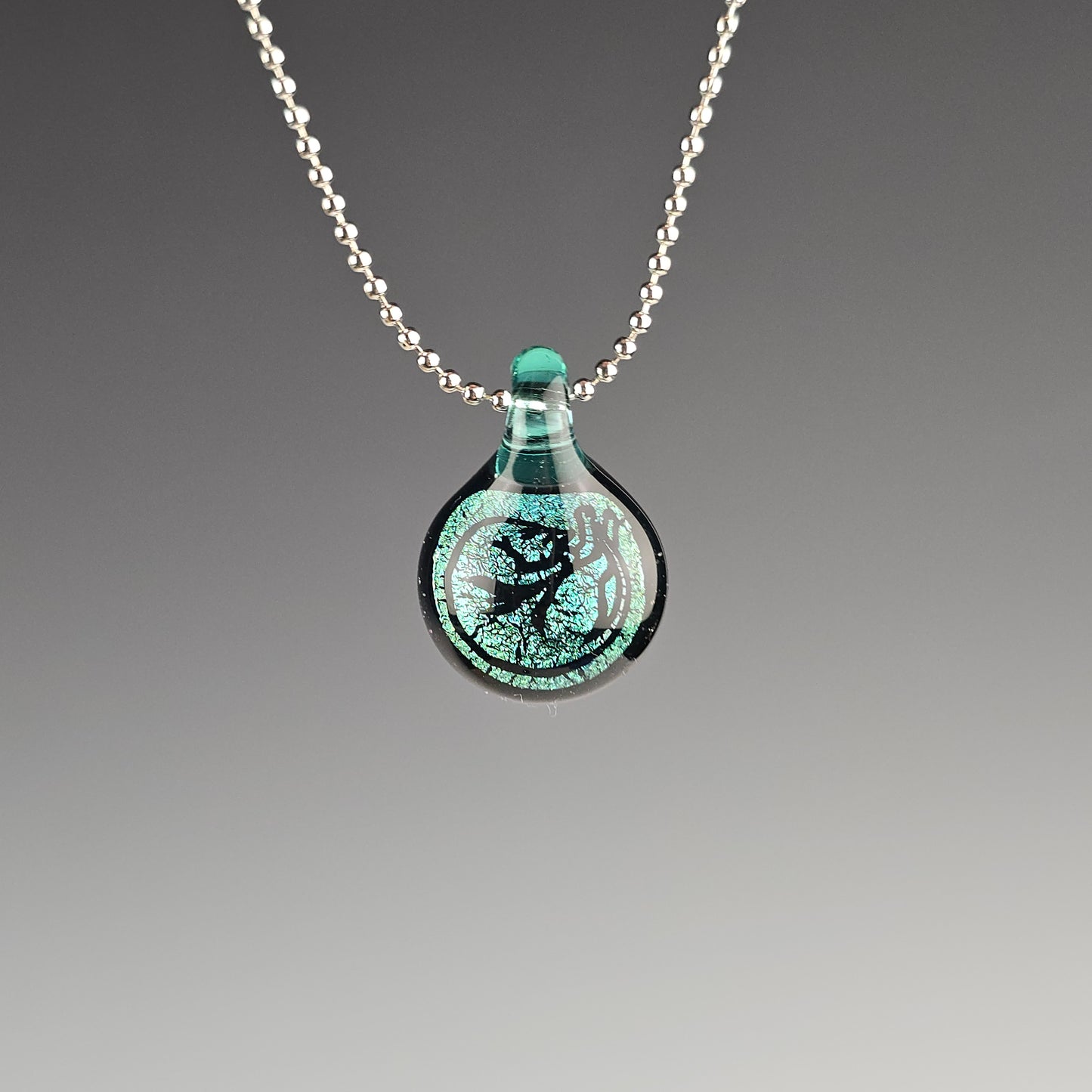 Mini Green Dichro: Shrimpin' Kitty