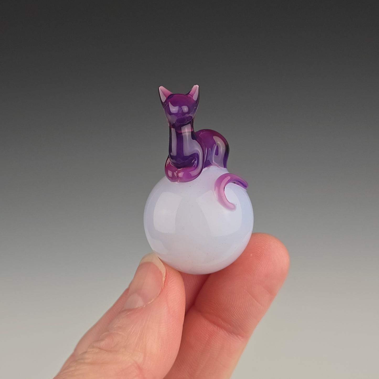Royal Jelly Loaf on Lucid Meowble 26mm