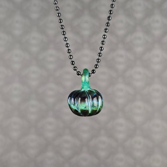 Pumpkin Pendant: Xenomorph