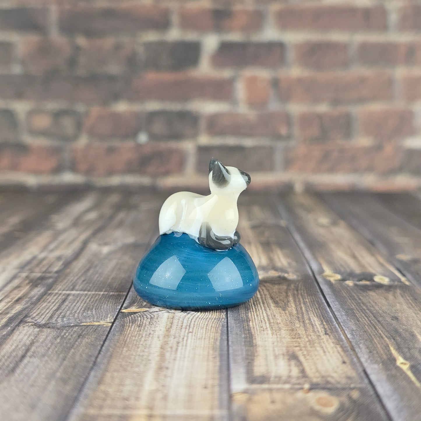 Blue Point Siamese Statuette