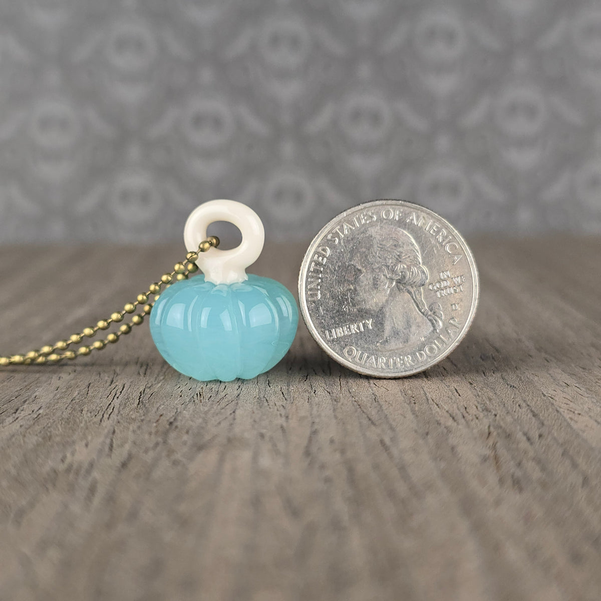 Pumpkin Pendant: Zen & Natural White