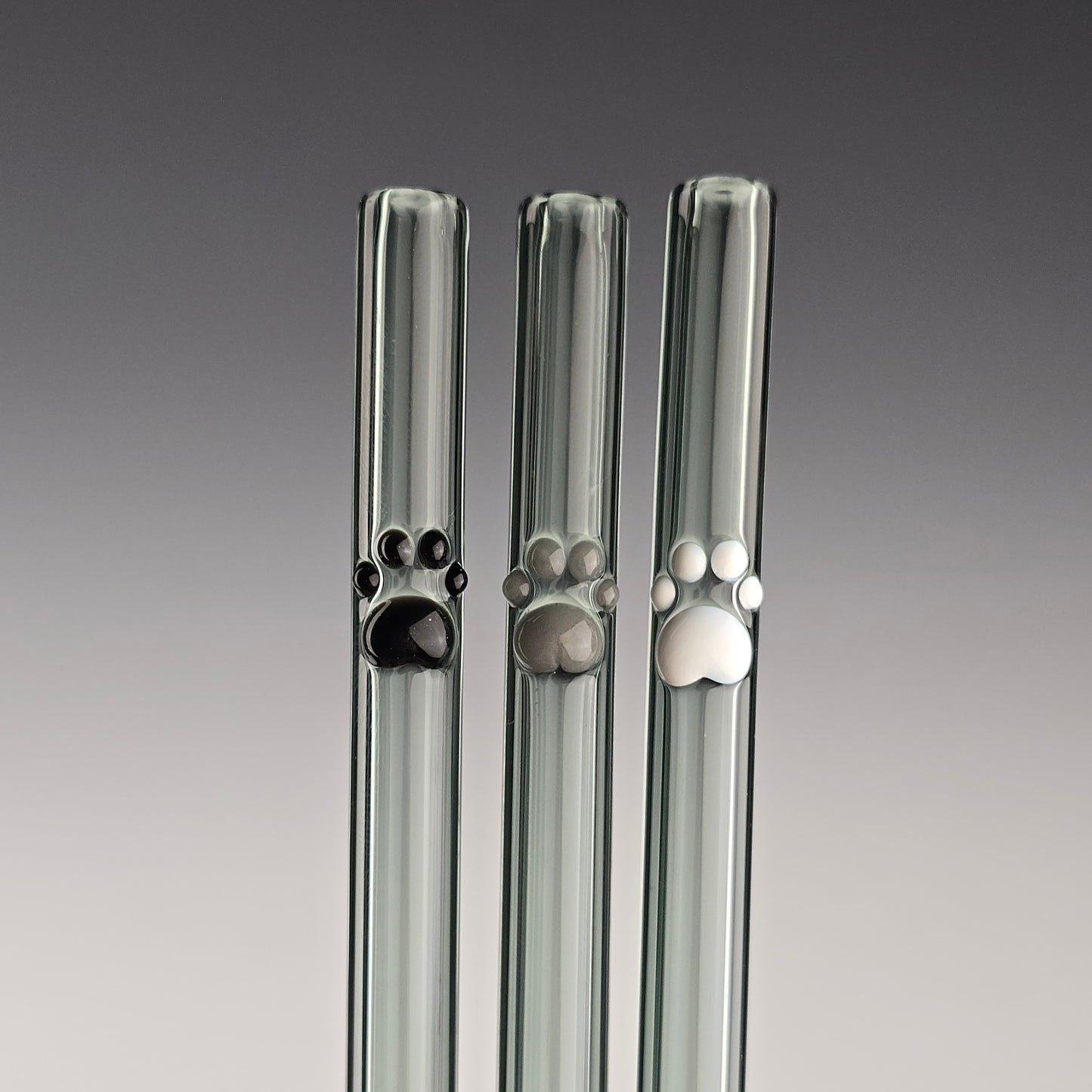1 Paw Straw: PINT GRAY