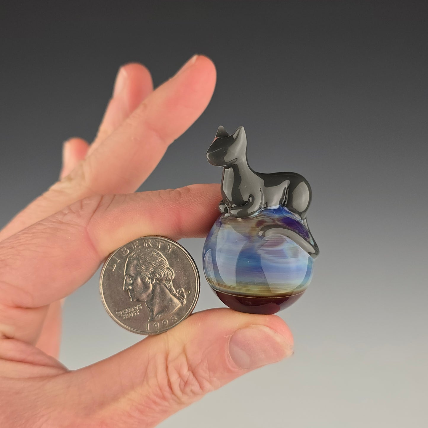 Russian Blue Swirl 26.5mm