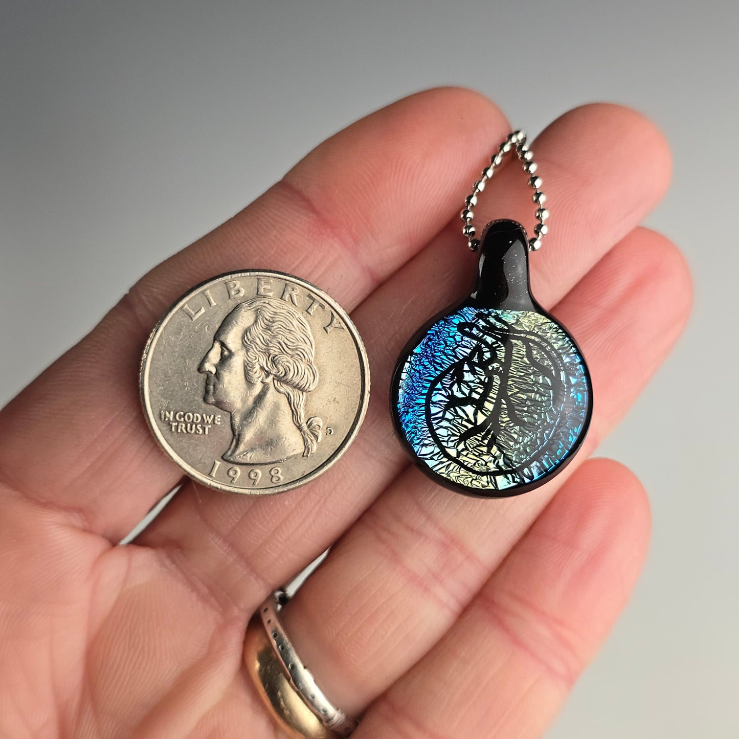 Medium Blue & Gold Dichro: Shrimpin' Kitty