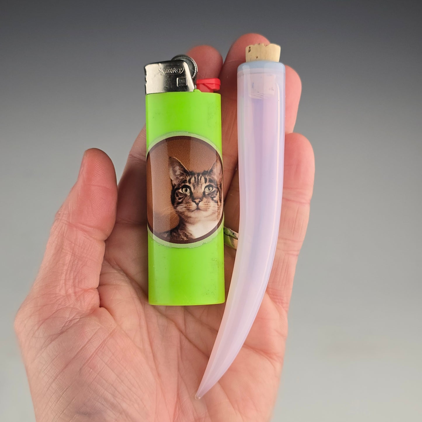 Baby Blue on Blossom Whisker Keeper: 3.75"