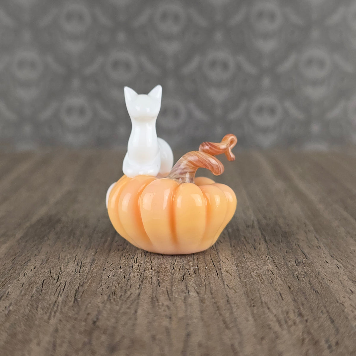 Chanterelle Pumpkin with Lotus Kitty Loaf
