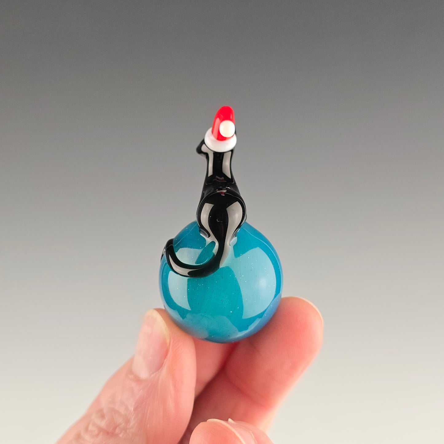 Santa Hat Onxy Loaf on Meta Dust 25.5mm