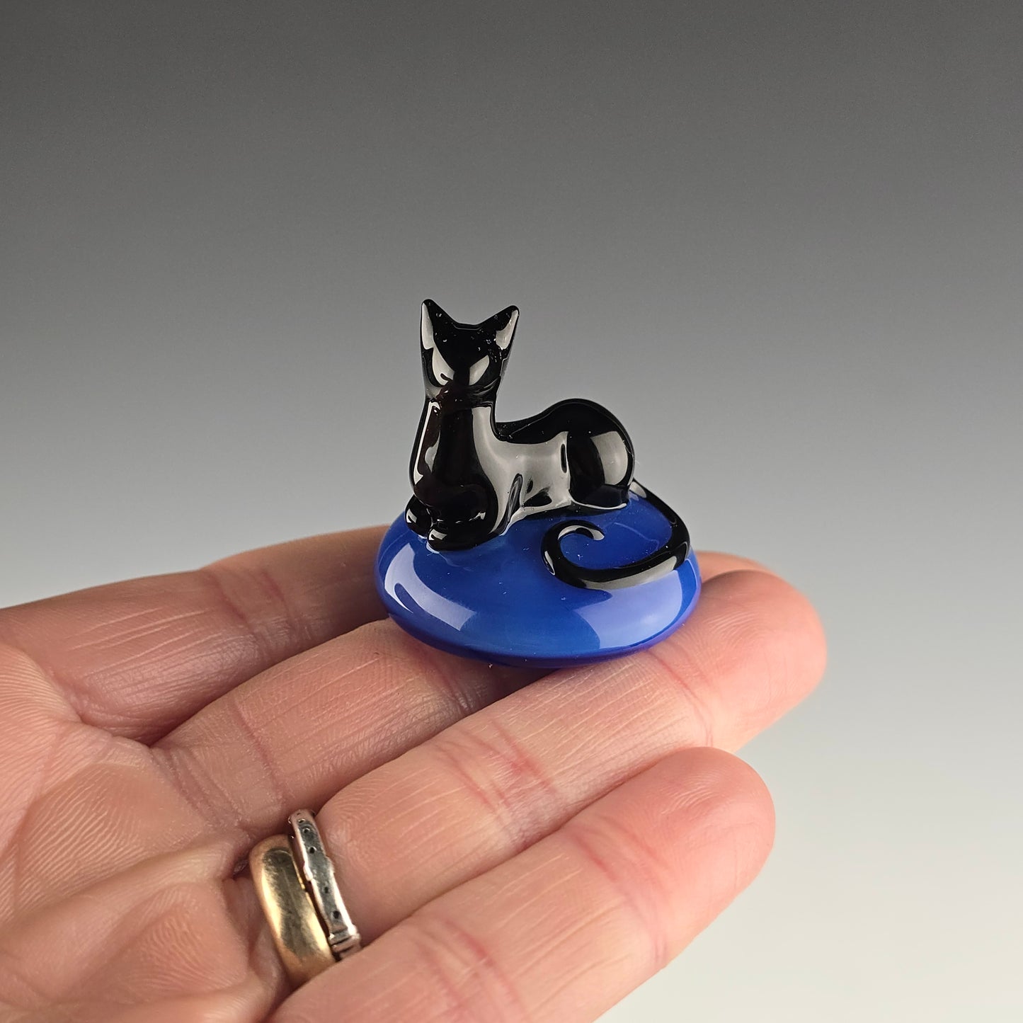 Onyx Black Statuette