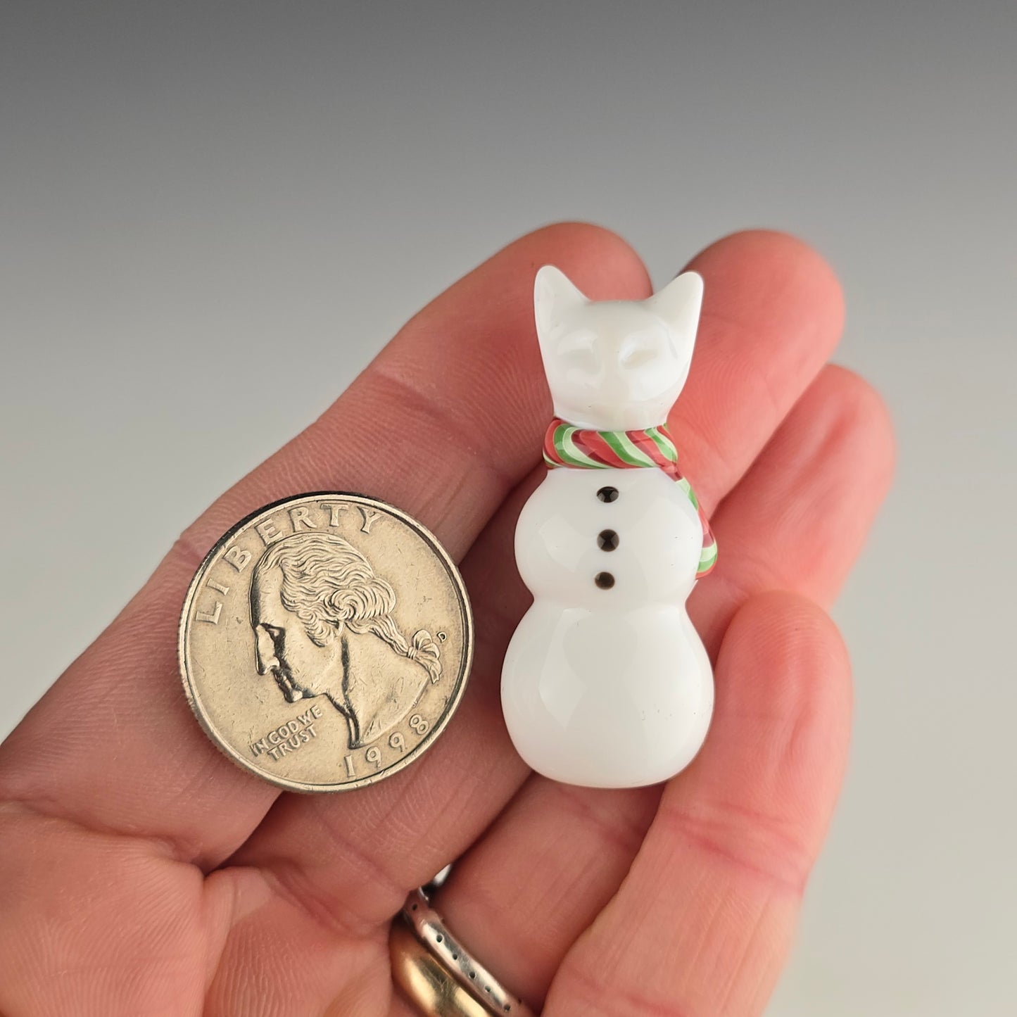 Snowman Kitty pendant (with face detail)