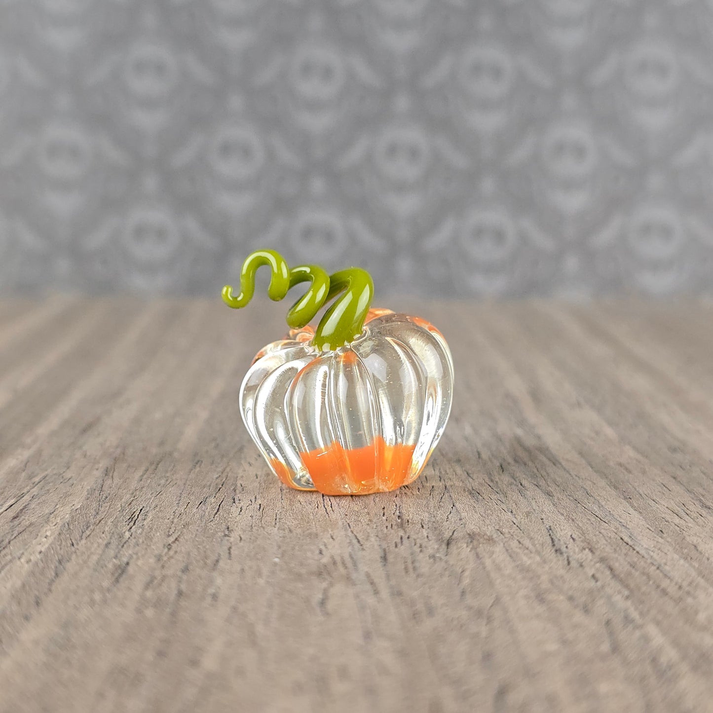 Pumpkin Trinket: UV Lucy & Lava