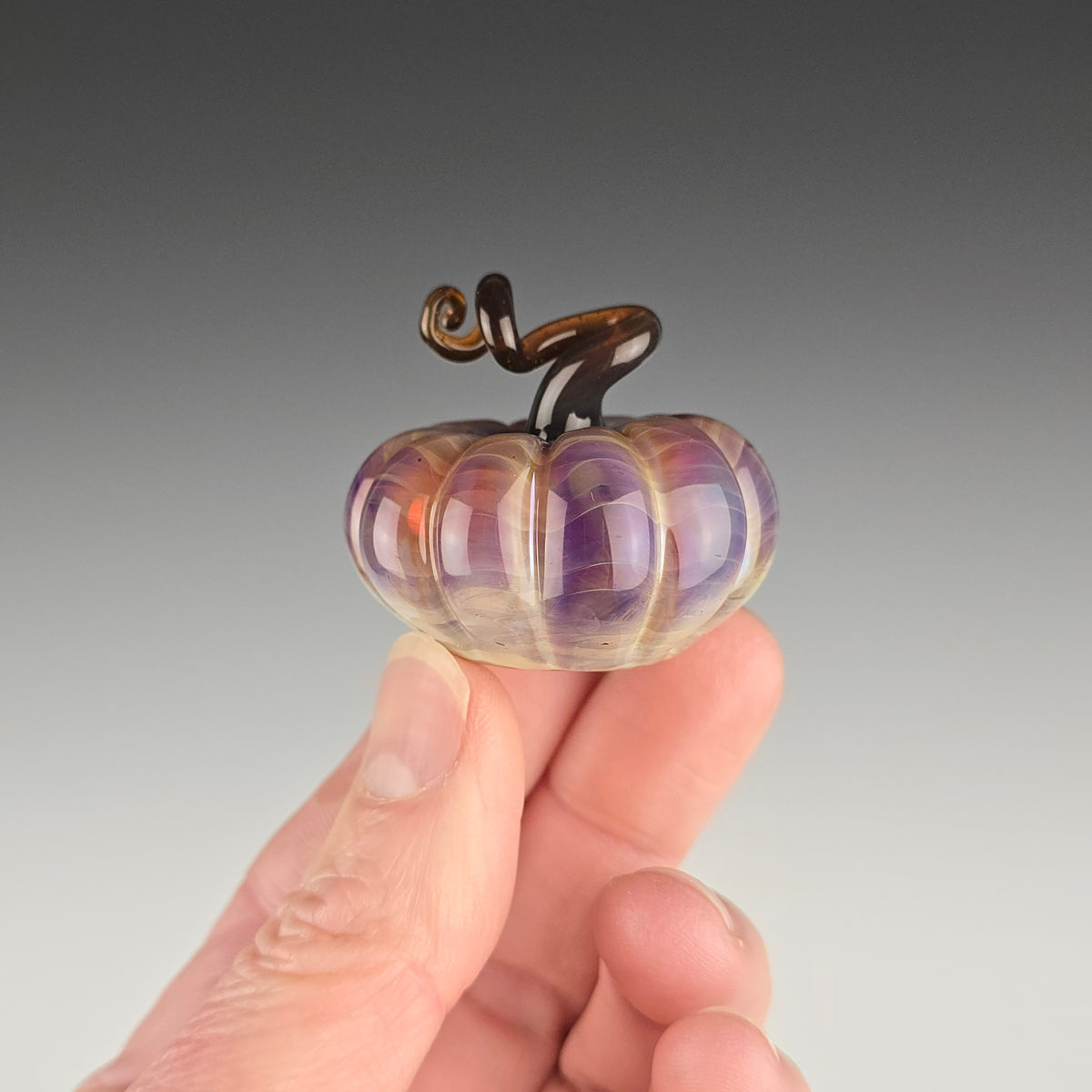 L Hollow Pumpkin Trinket: Blossom Burst