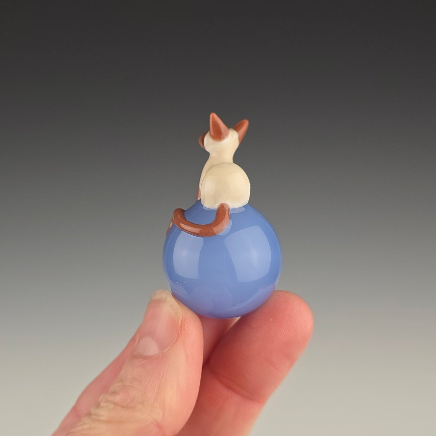 Siamese Loaf on Ether Meowble 26mm