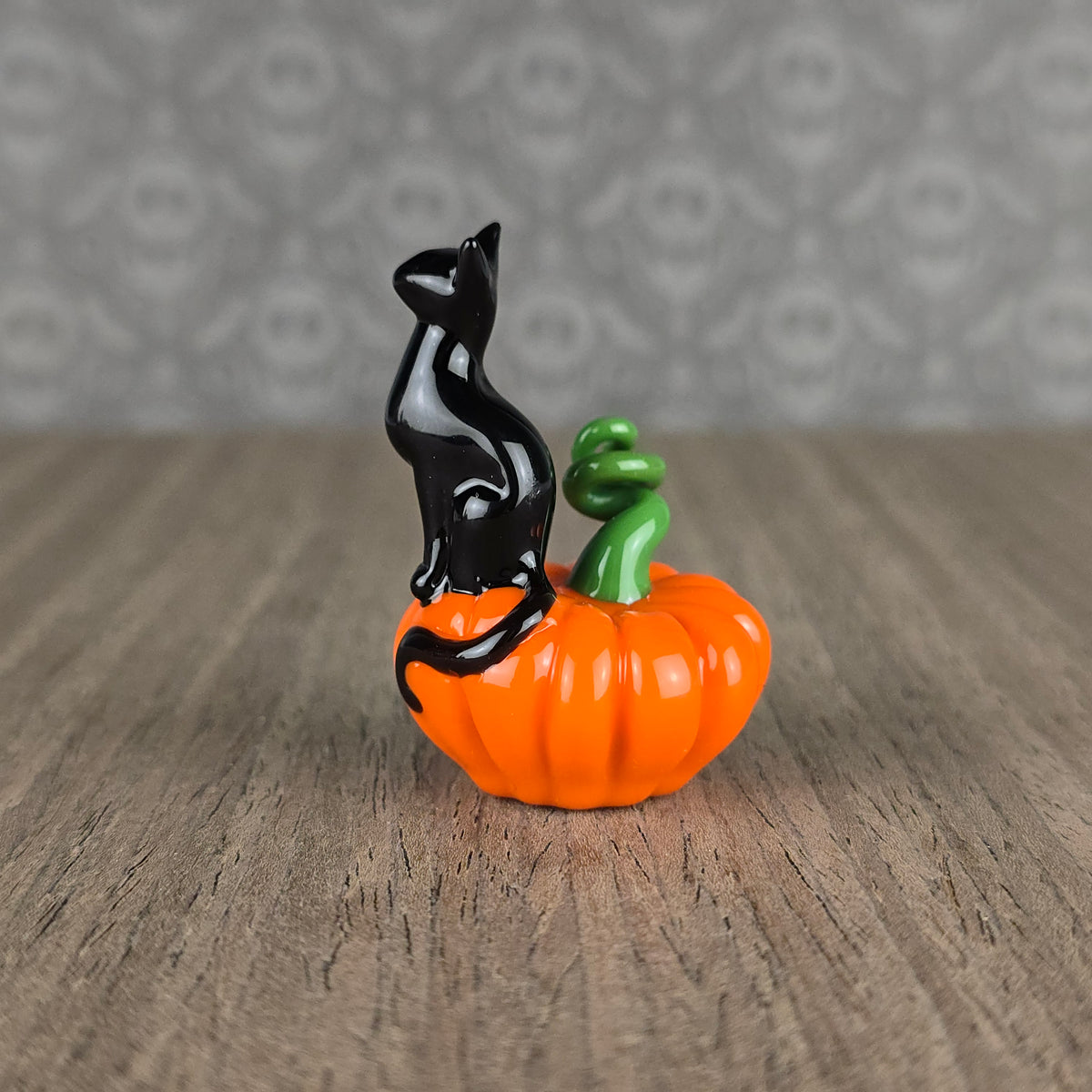 Lava Pumpkin & Sitting Kitty Sculpture