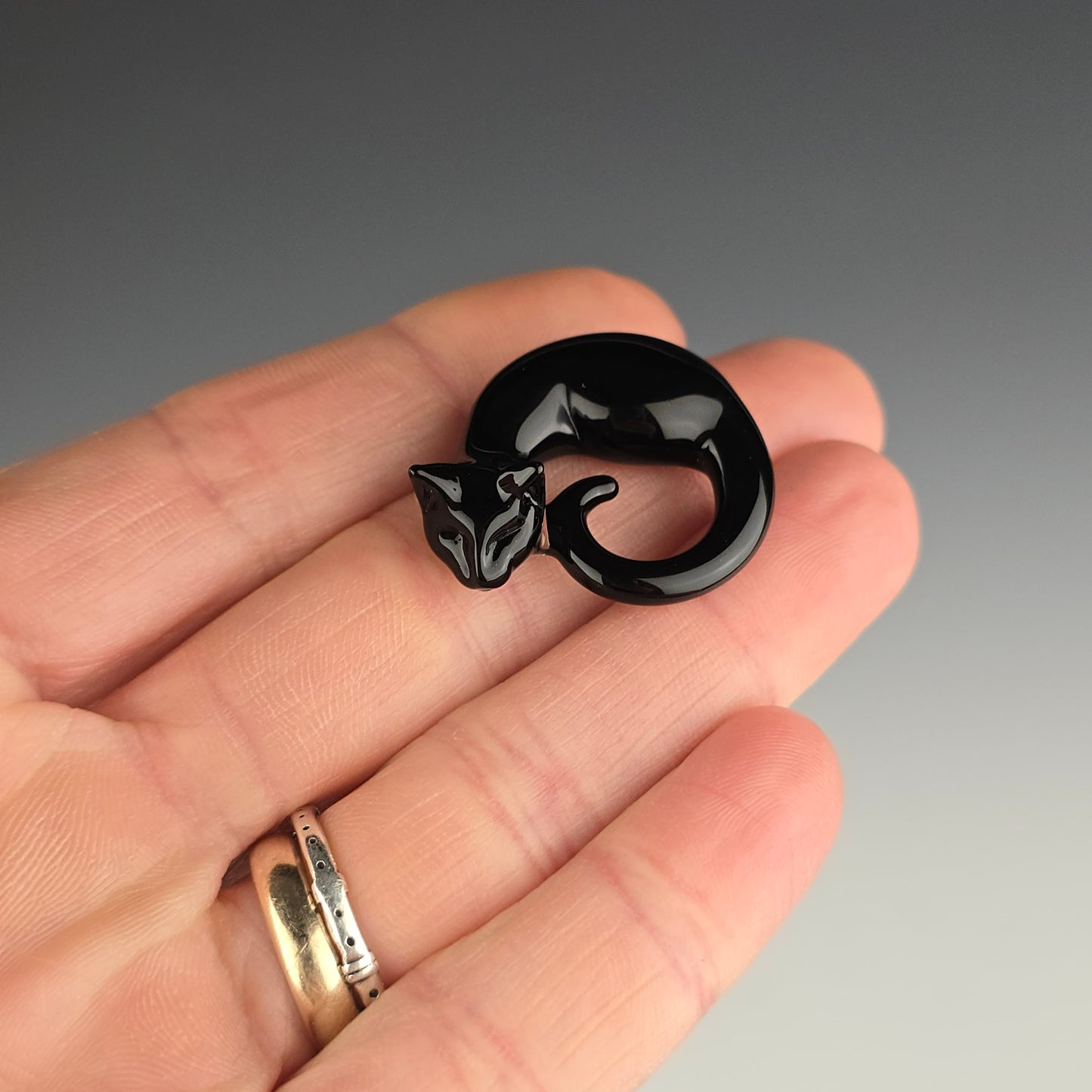 Onyx Black: micro