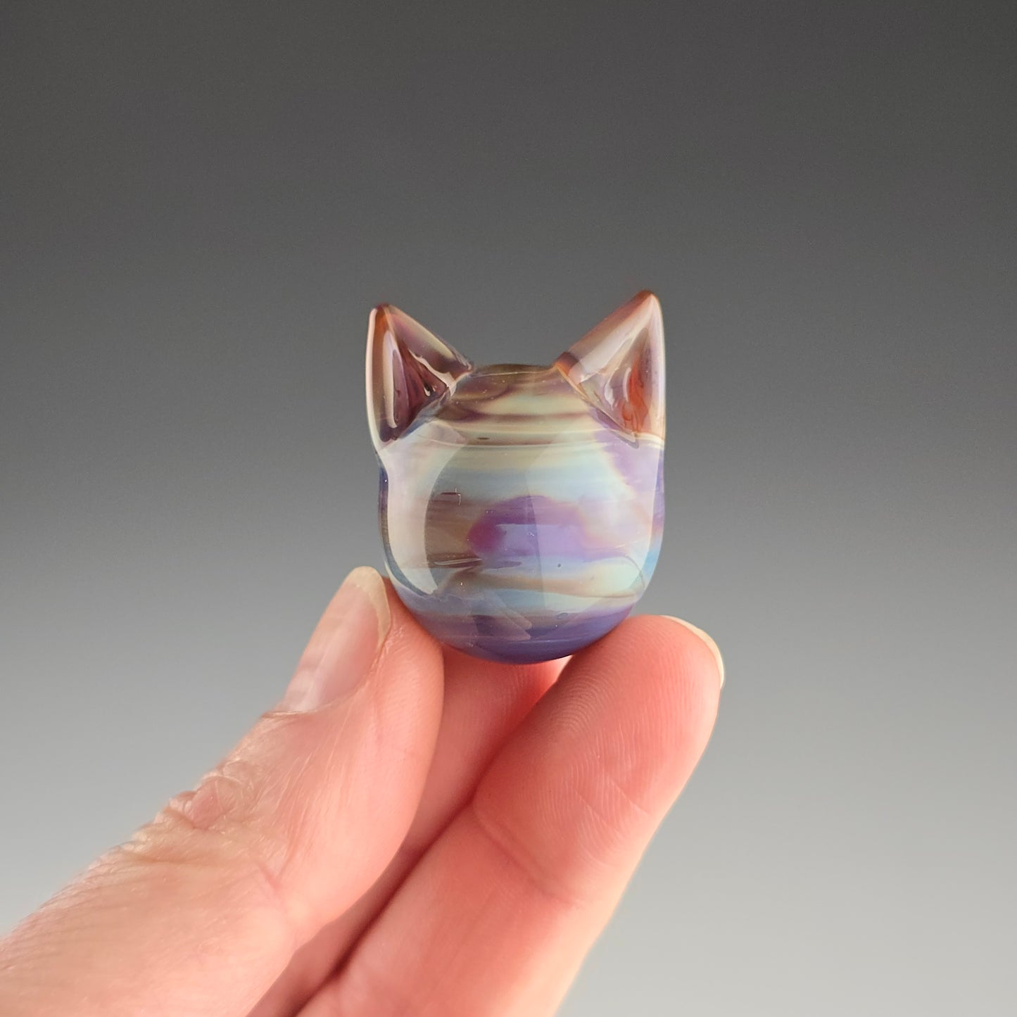 Queen Bee Meowble 24mm