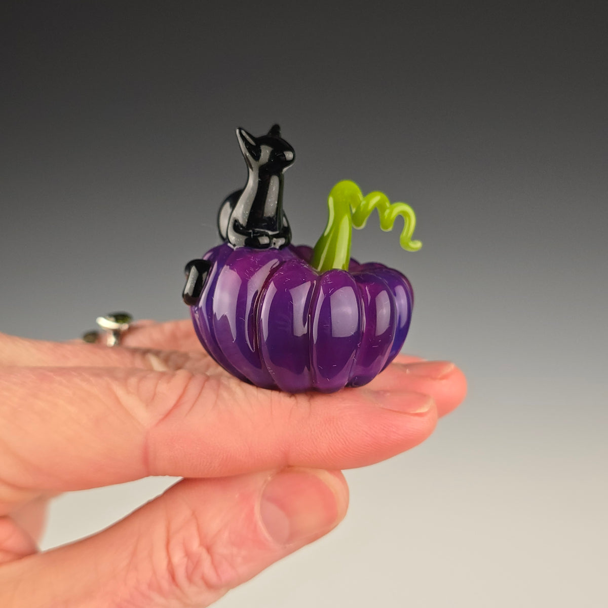 Royal Jelly Pumpkin with a Galaxy Black Loaf
