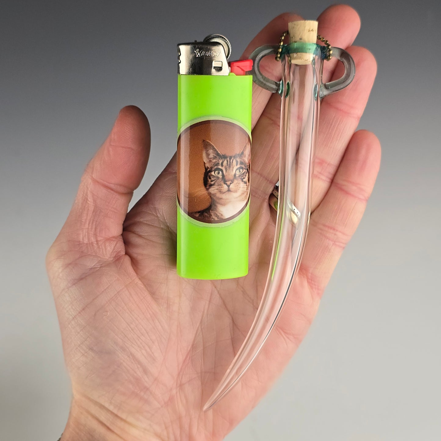 Hanging Whisker Keeper: Meta Terrania 4.75"