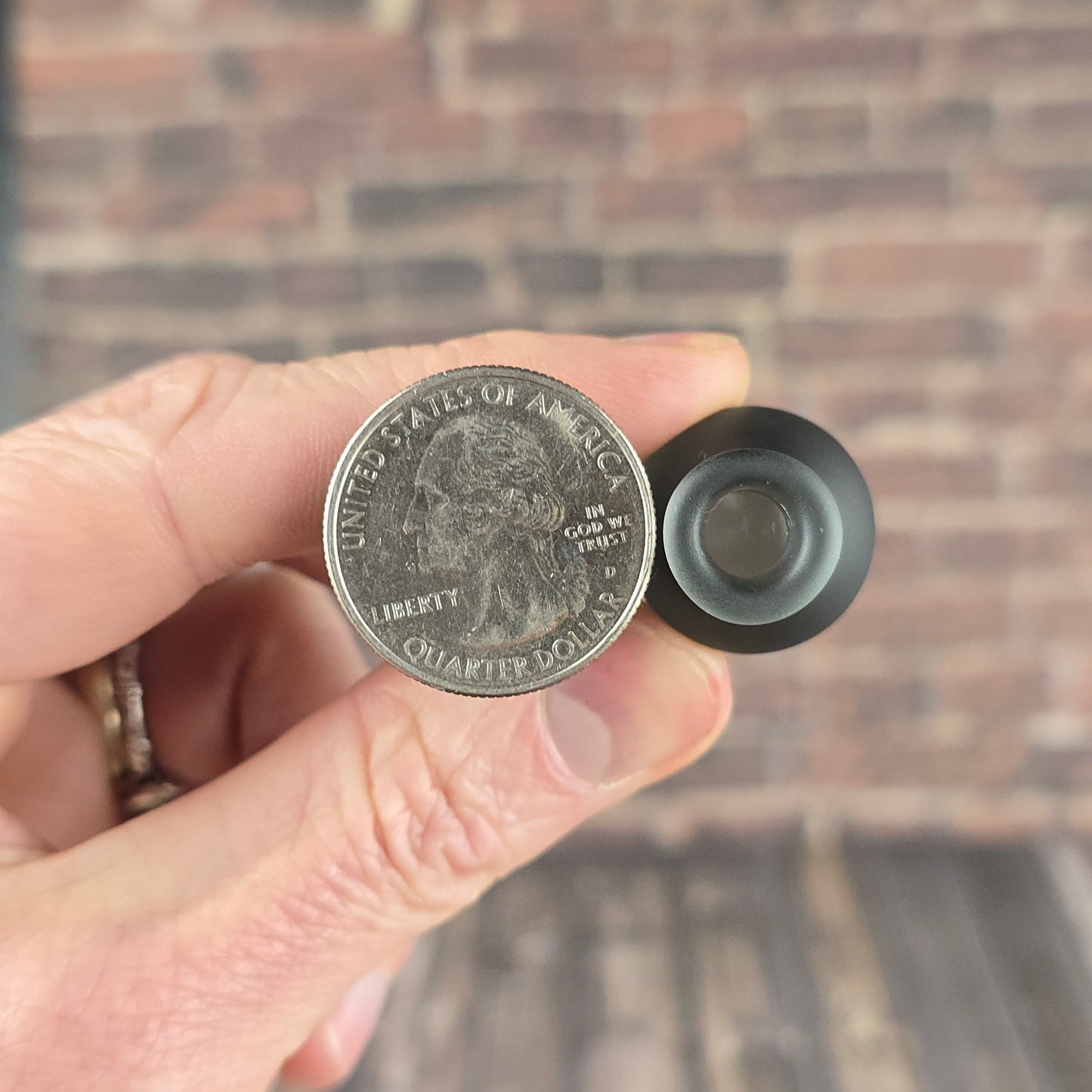 Mini Dusk Whisker Vase: Frosted