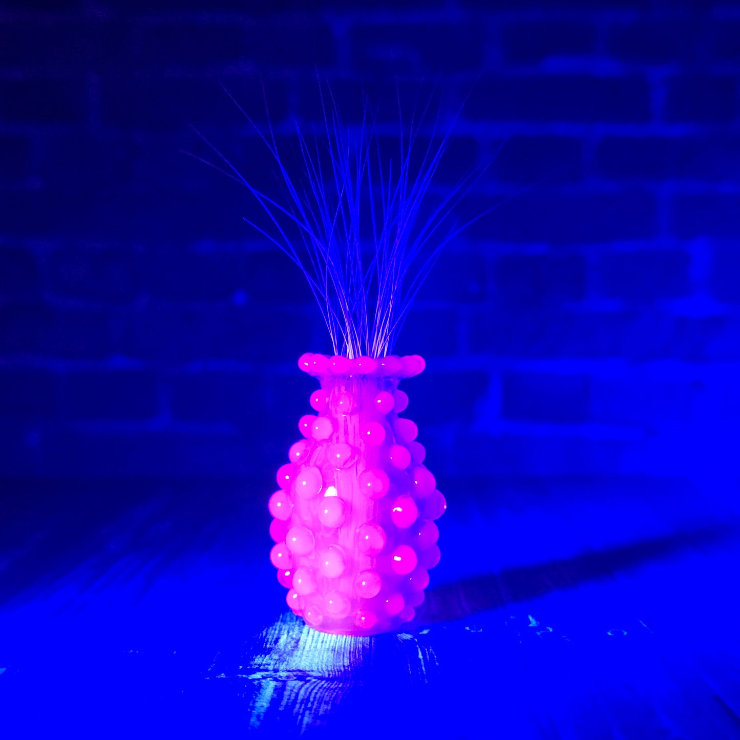 Lucid & Pink UV Hobnail