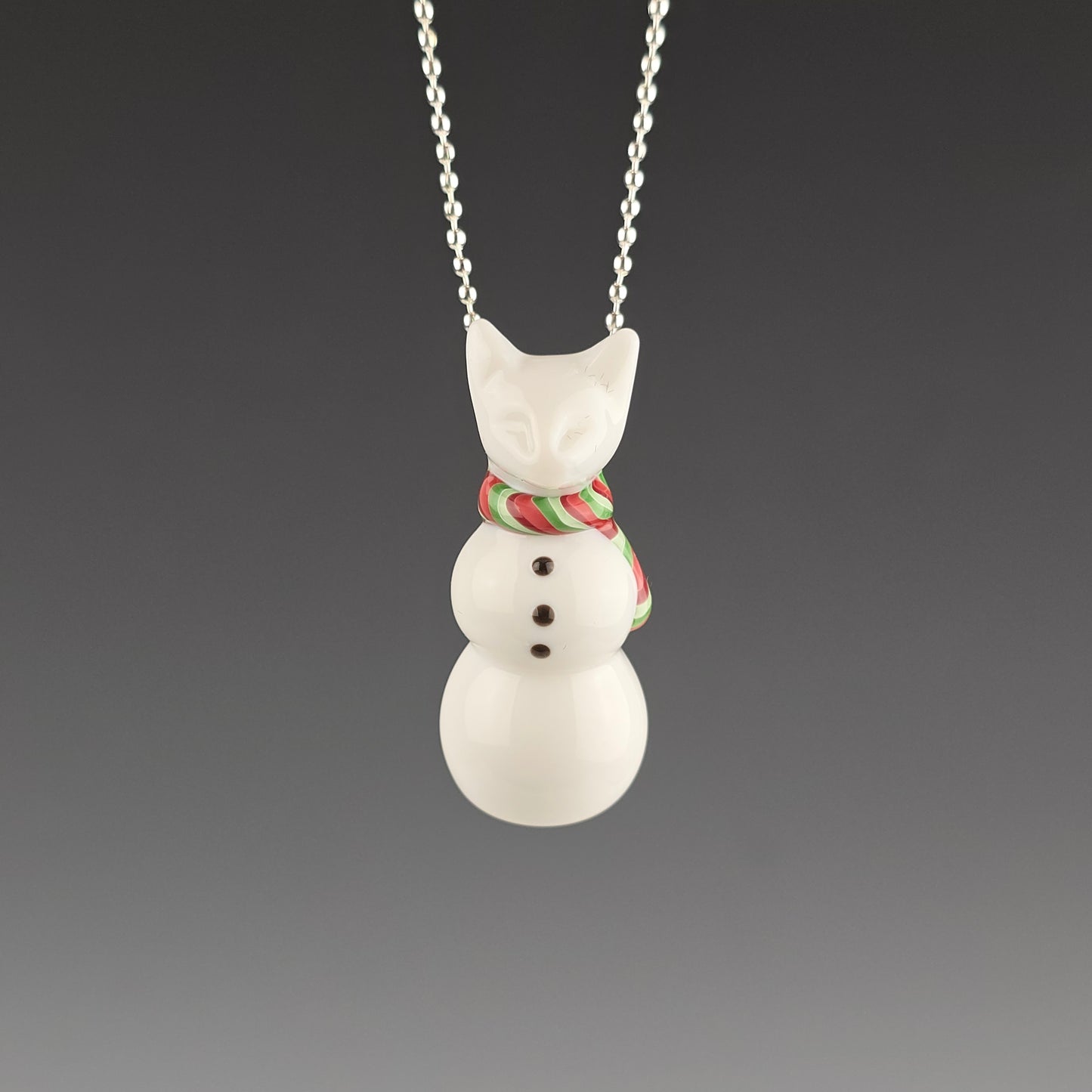 Snowman Kitty pendant (with face detail)