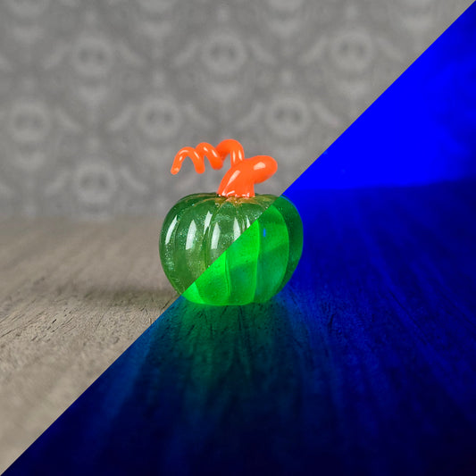UV Green Stardust with Lava Stem