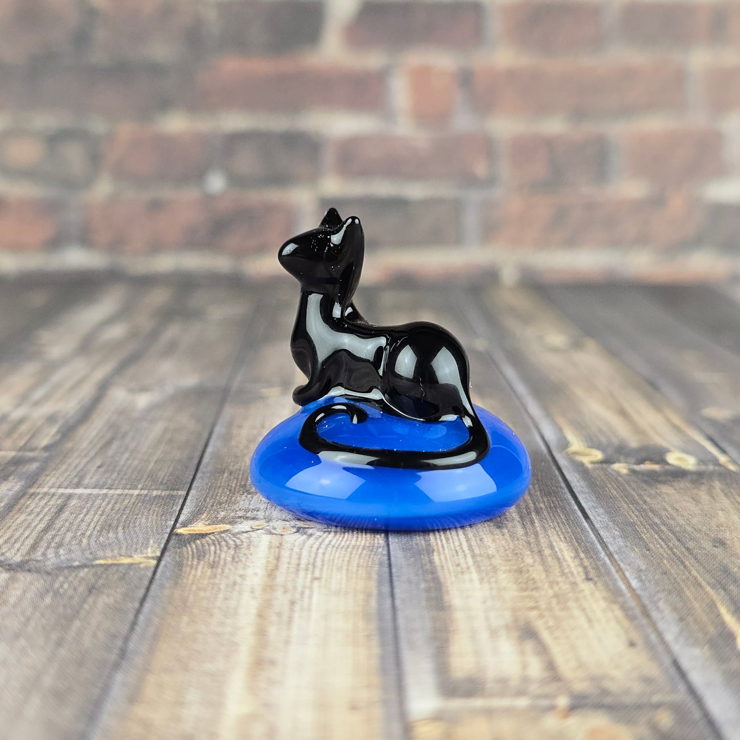 Onyx Black Statuette